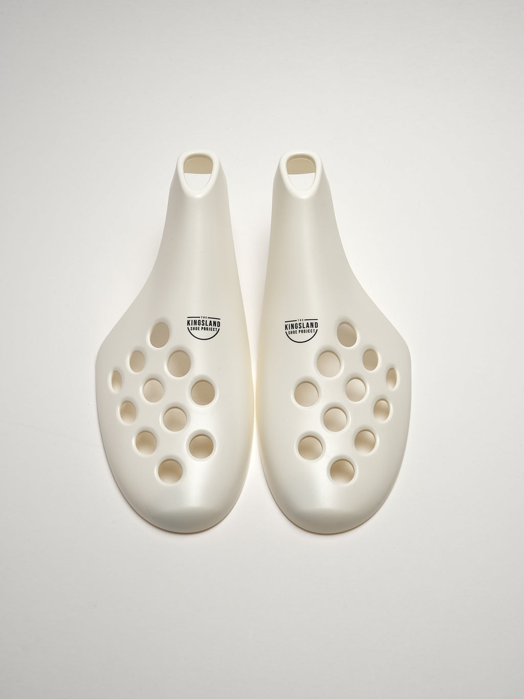Fresh Flow™ Shoe Trees - Extend the Life Of Sneakers, Shoes & Boots