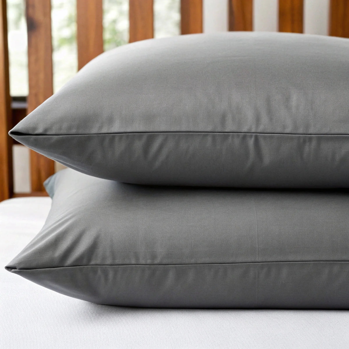 Copper-Infused Bamboo Pillowcase – Cooling & Hypoallergenic, 330 Thread Count | Queen & King